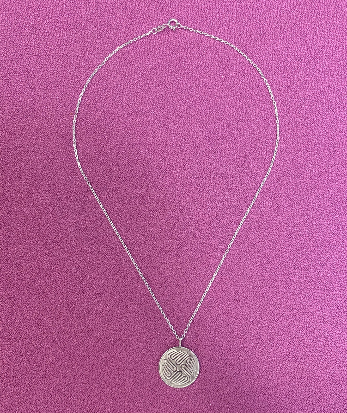Medulla Pendant & Chain